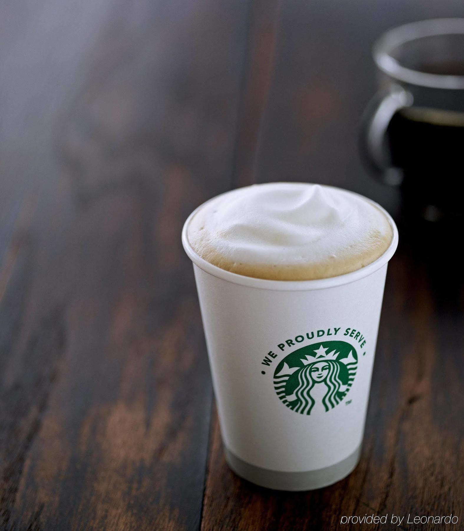 ホテル コートヤード フォートワース ウェスト アット シティビュー エクステリア 写真